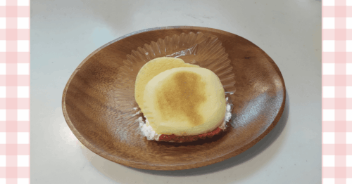 パンケーキバーガーいちご&ホイップの中身