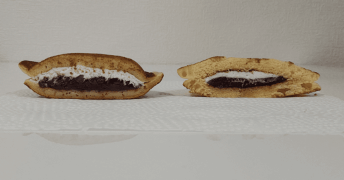 どらもっちと市販のどら焼きの断面比較